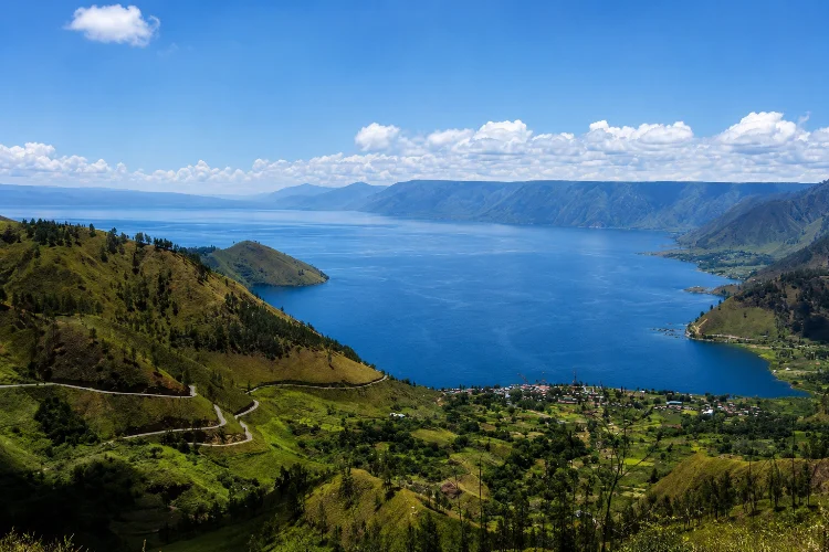 Asal Usul Danau Toba
